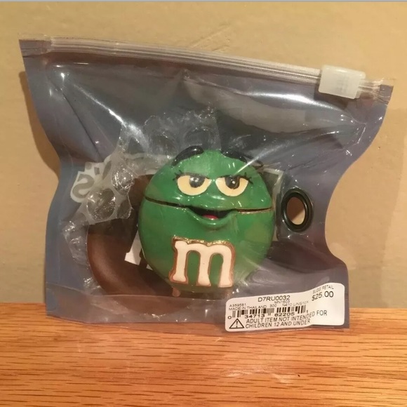 Monet M&M Character Enamel Keepsake Trinket Box - Picture 5 of 6